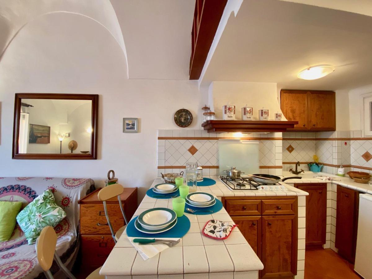 Holidaycasa Romano - Vacanza Nel Cuore Di Sperlonga Exterior foto