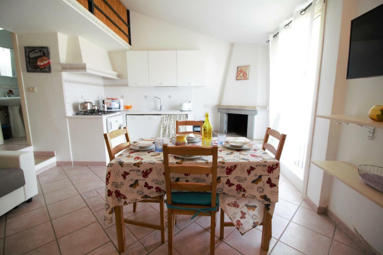 Holidaycasa Romano - Vacanza Nel Cuore Di Sperlonga Exterior foto