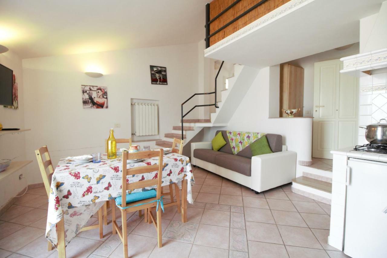 Holidaycasa Romano - Vacanza Nel Cuore Di Sperlonga Exterior foto