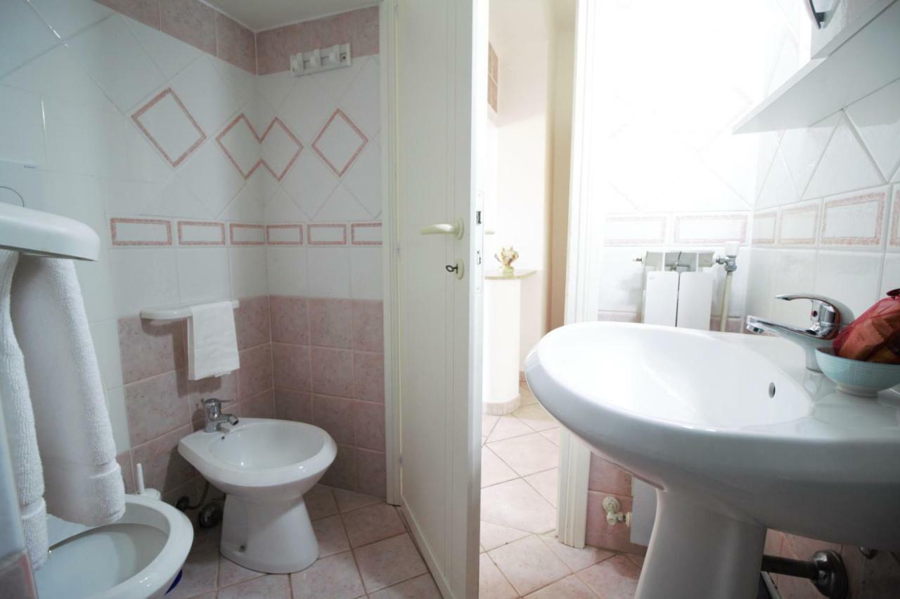 Holidaycasa Romano - Vacanza Nel Cuore Di Sperlonga Exterior foto
