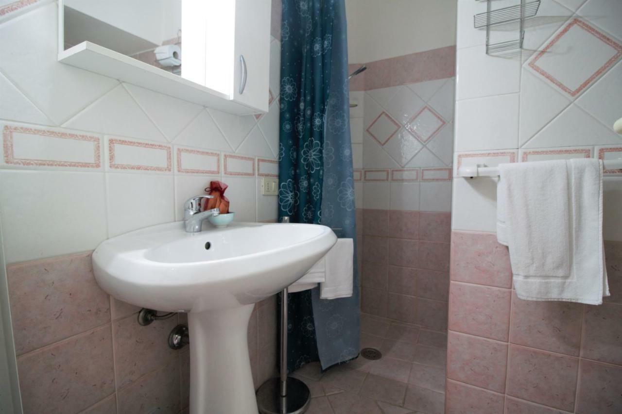 Holidaycasa Romano - Vacanza Nel Cuore Di Sperlonga Exterior foto